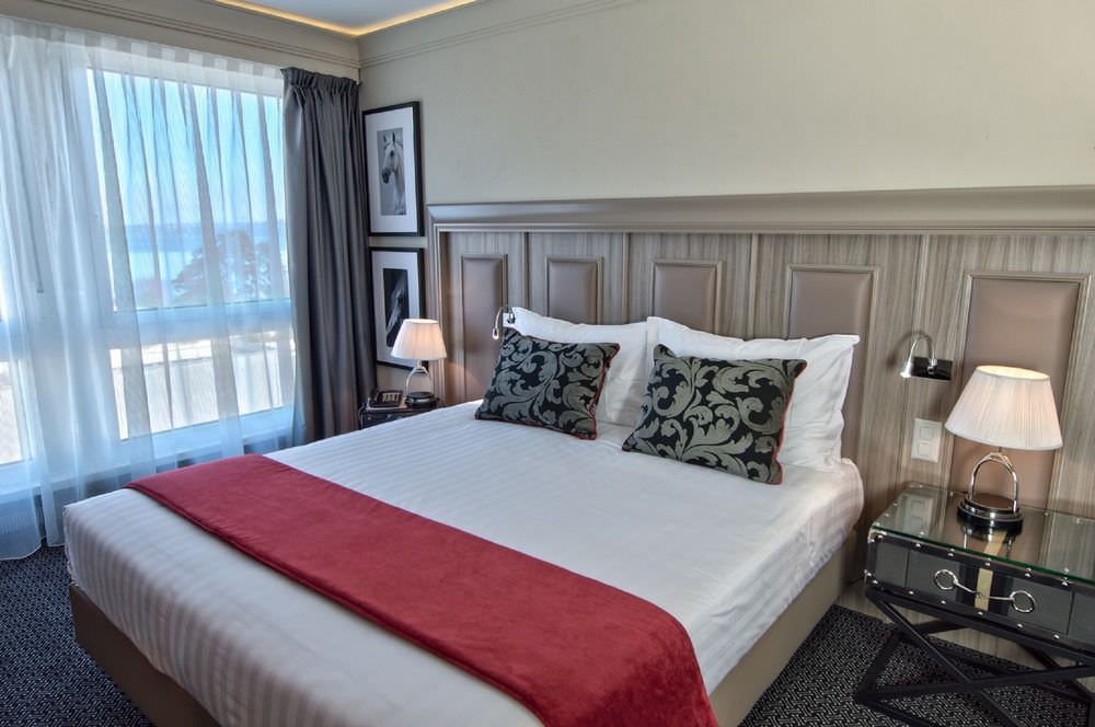 Drake Longchamp Swiss Quality Hotel