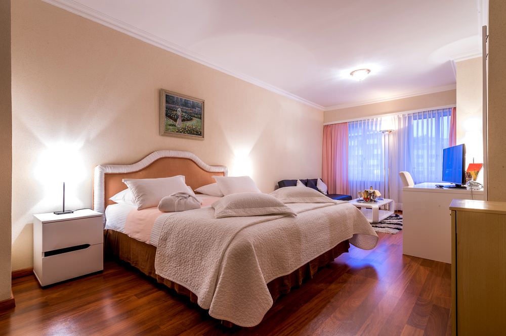 Hotel Century