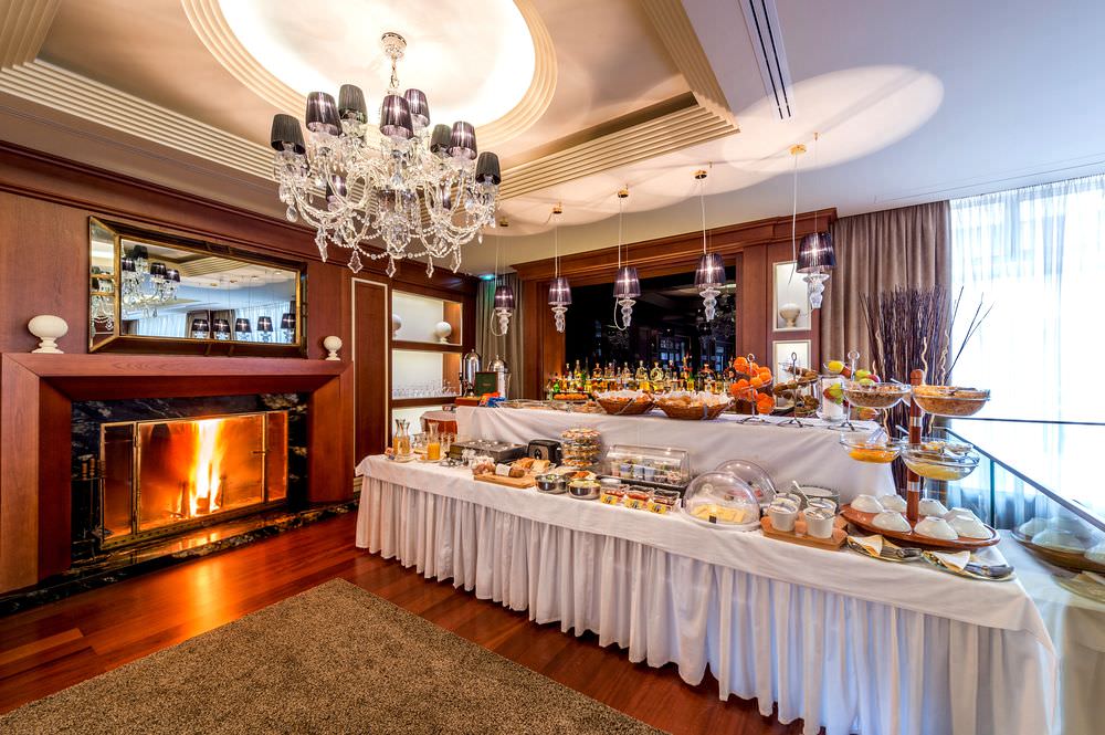 Hotel Century