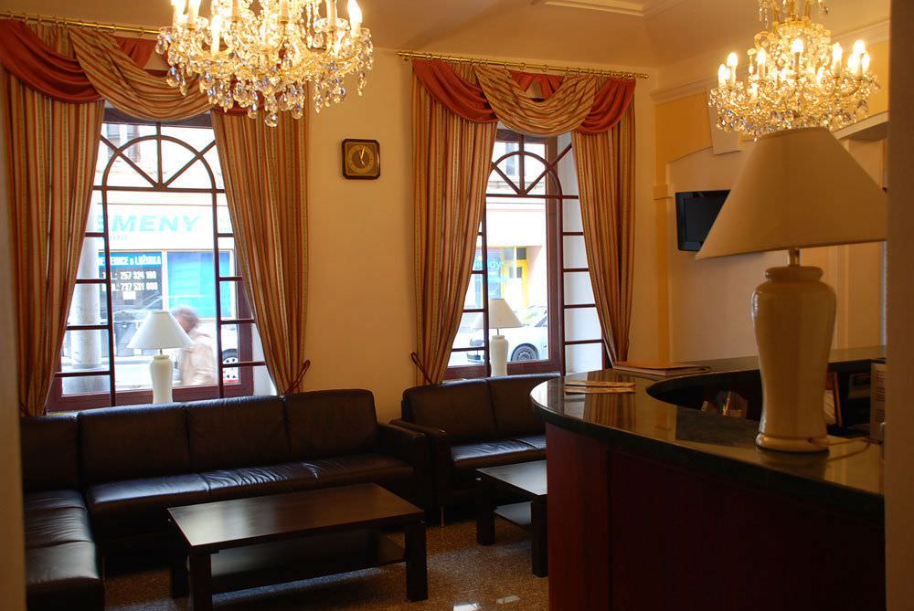 Angelo By Vienna House Prague