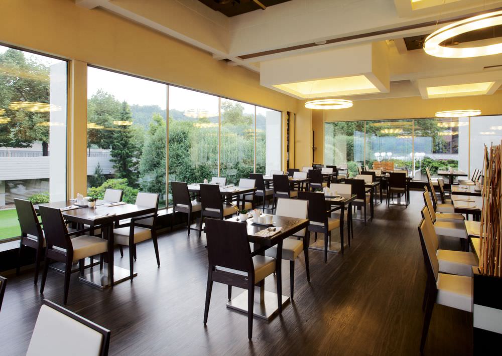 Golden Prague Hotel managed by Fairmont_being closed. It will be reope