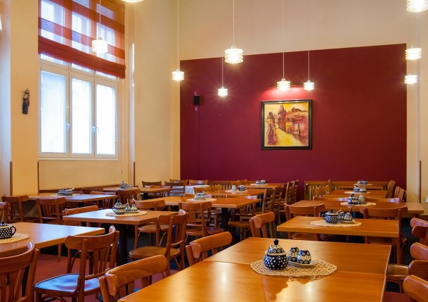 Cloister Inn Hotel