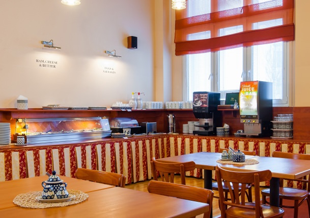 Cloister Inn Hotel