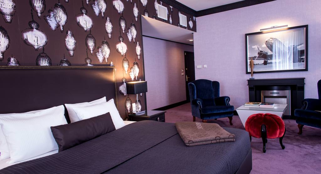 Friday Hotel