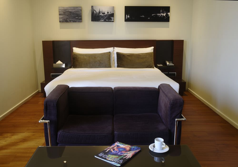 987 Design Prague Hotel
