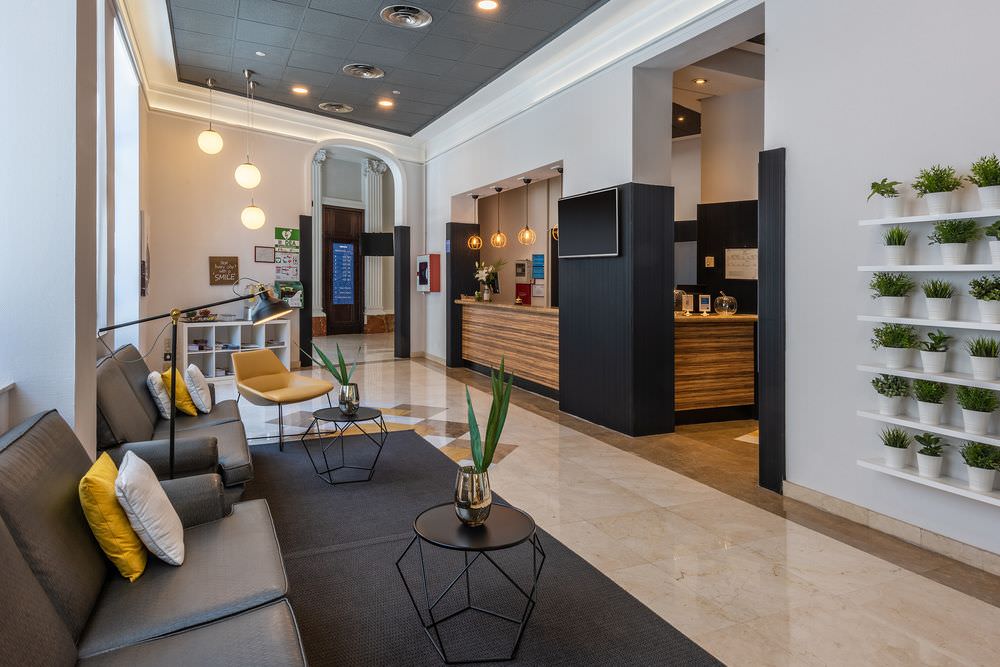 Hotel Madrid Atocha Affiliated by Meliá (ex.Tryp Madrid Atocha Hotel)