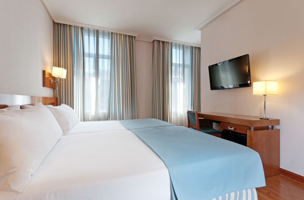 Hotel Madrid Atocha Affiliated by Meliá (ex.Tryp Madrid Atocha Hotel)