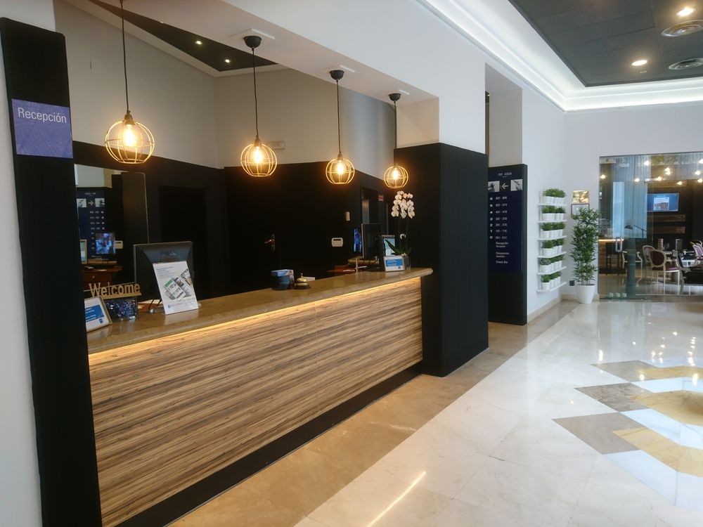 Hotel Madrid Atocha Affiliated by Meliá (ex.Tryp Madrid Atocha Hotel)