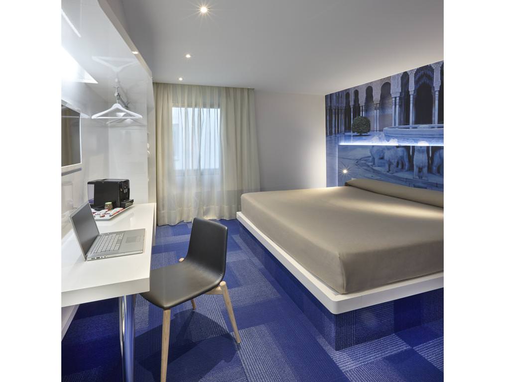 Granada Five Senses Rooms ＆ Suites