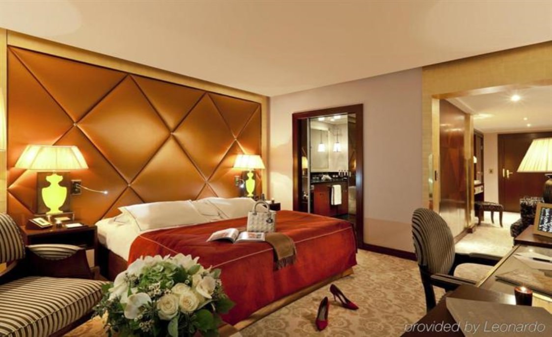 Hotel Barriere Le Fouquet＇S