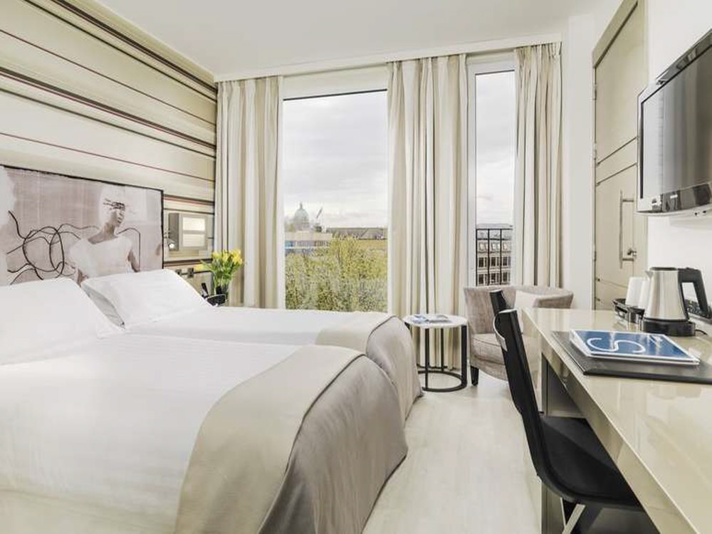 H10 London Waterloo