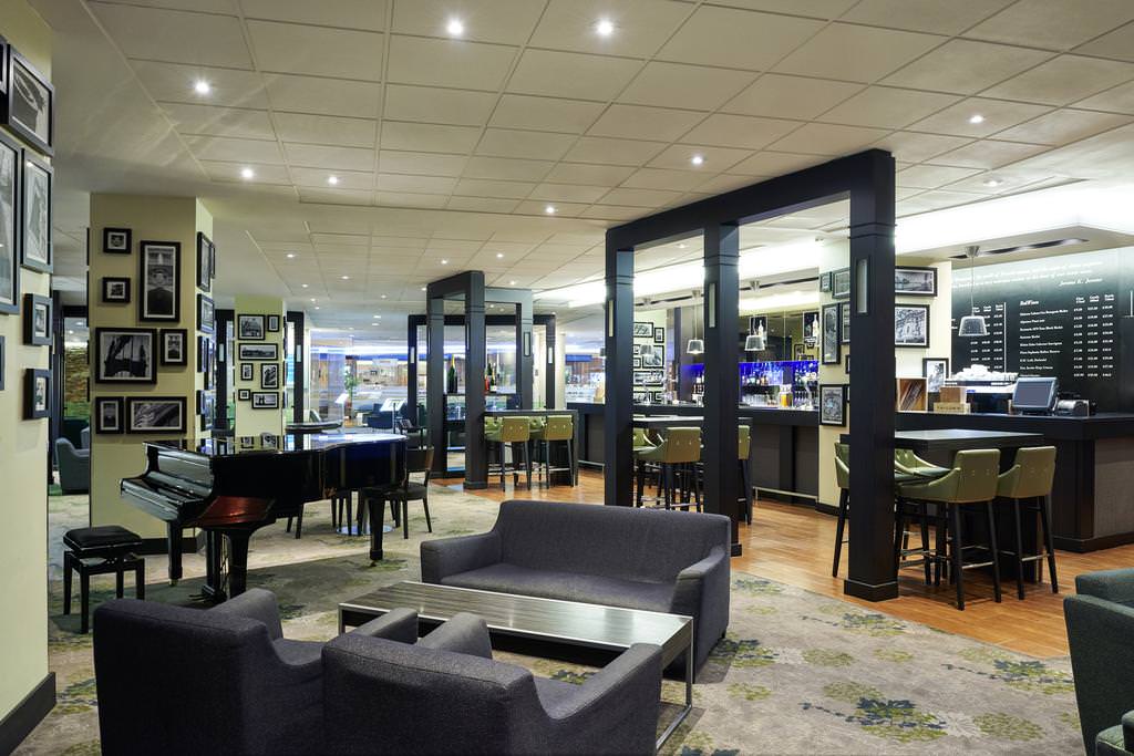 Novotel London West