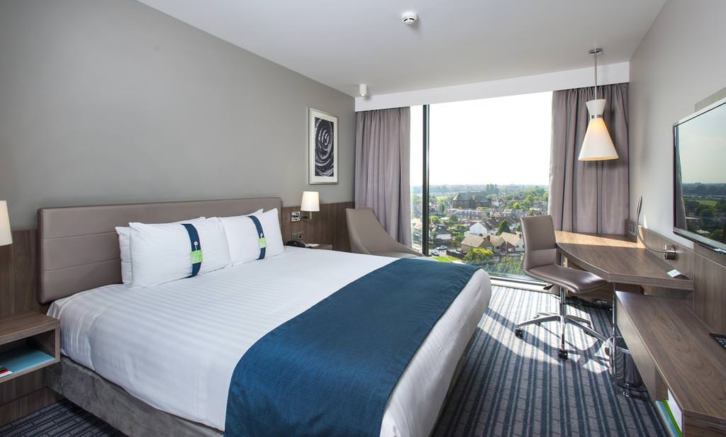 Holiday Inn London - West