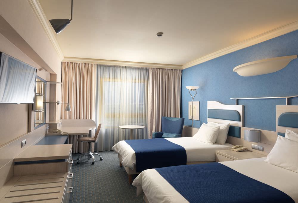 Holiday Inn Athens Attica Av. Airport West