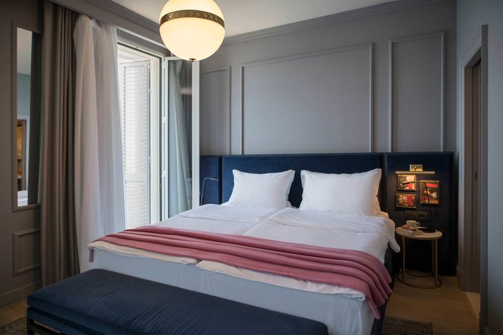 Hotel Excelsior