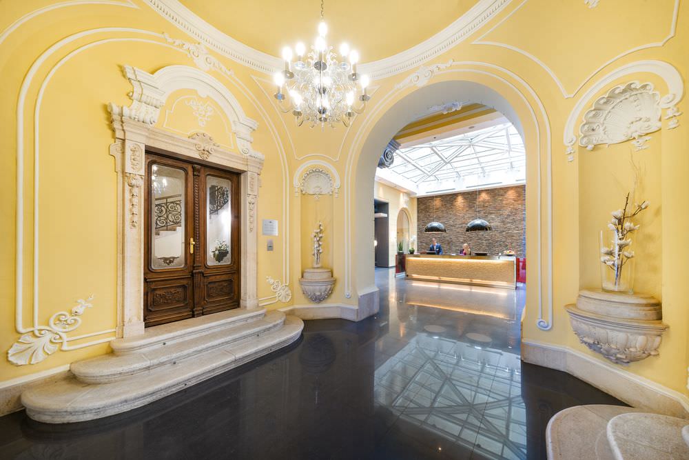 Hotel Palazzo Zichy