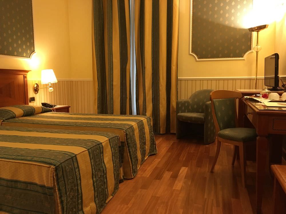 Andreola Central Hotel