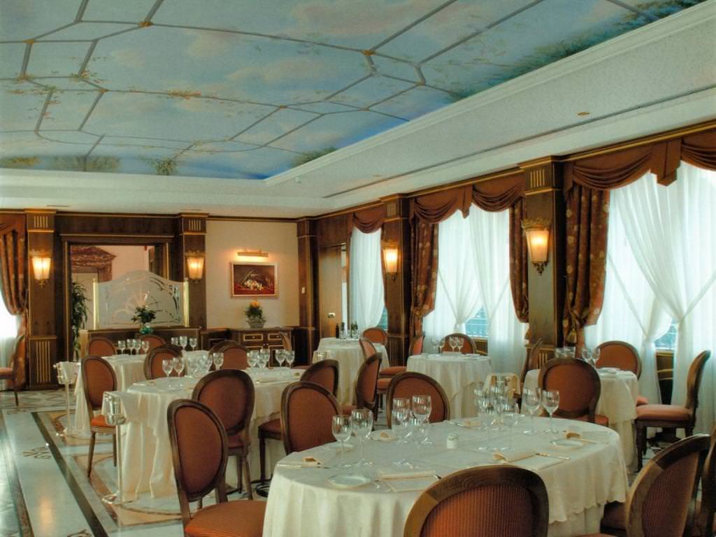 Andreola Central Hotel