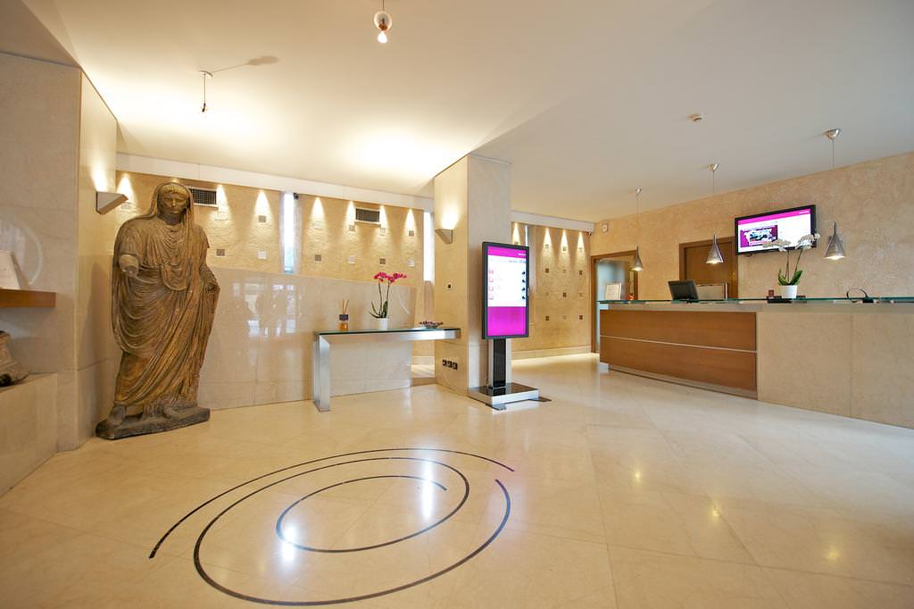 Mercure Roma Centro Colosseo