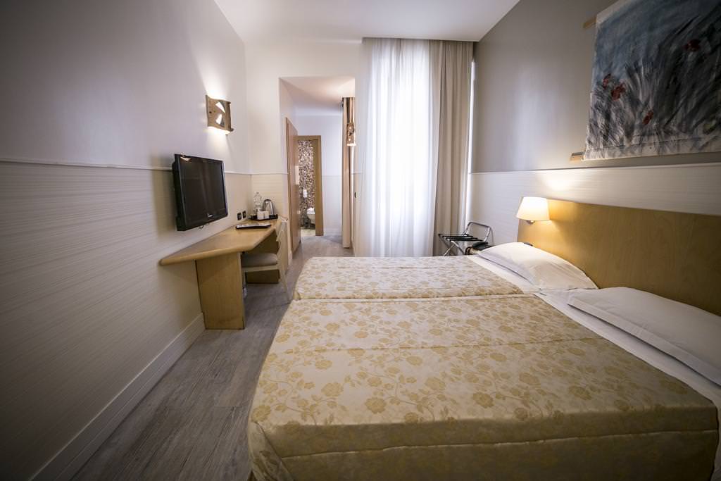 Aphrodite Hotel