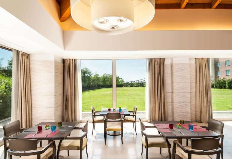 Sheraton Parco De’ Medici Rome Hotel