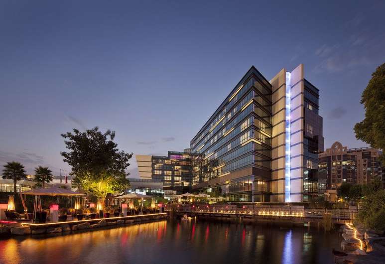 Jumeirah Creekside Hotel