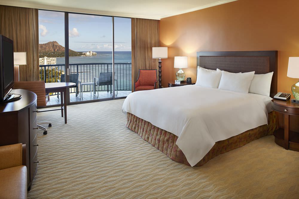 Hilton Hawaiian Village Waikiki Beach Resort