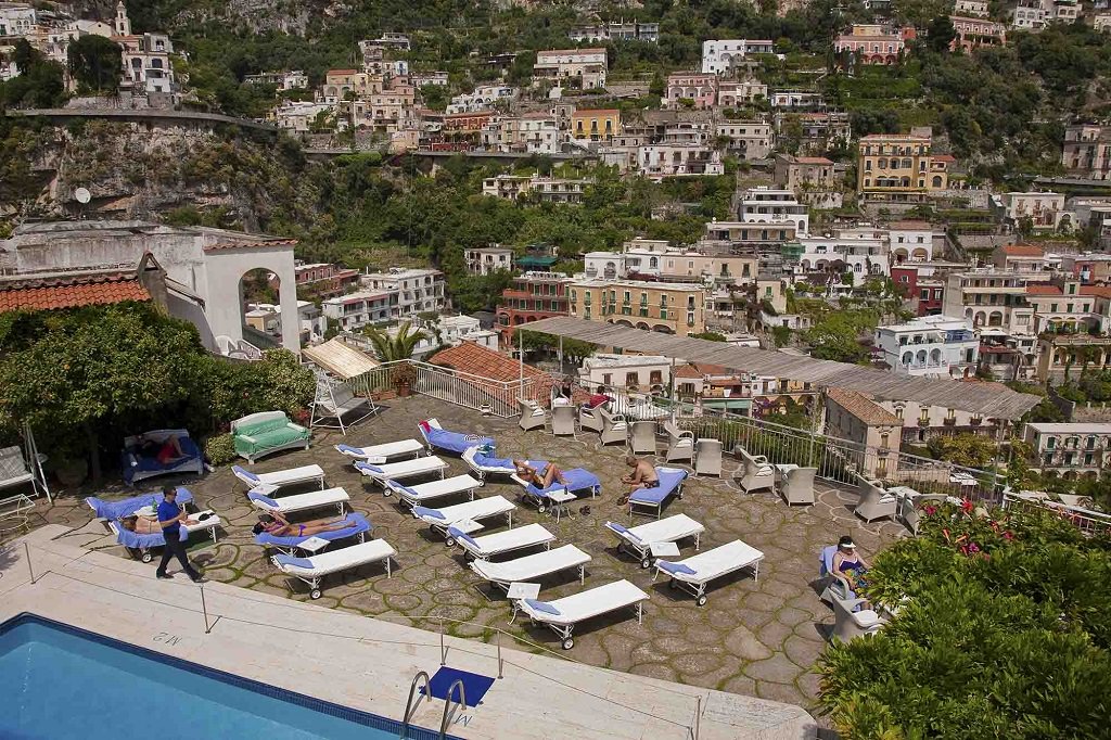 Poseidon Hotel