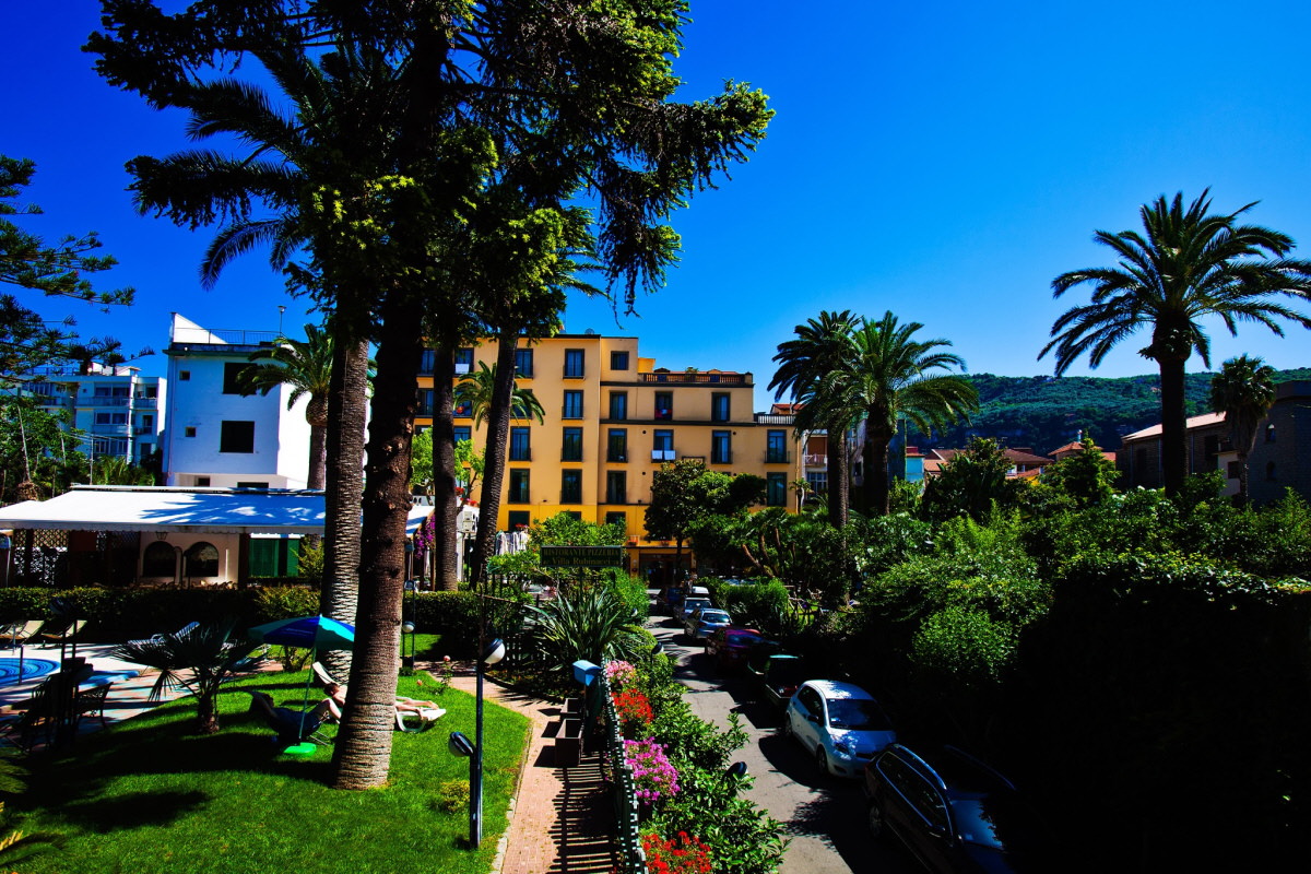 Hotel Eden