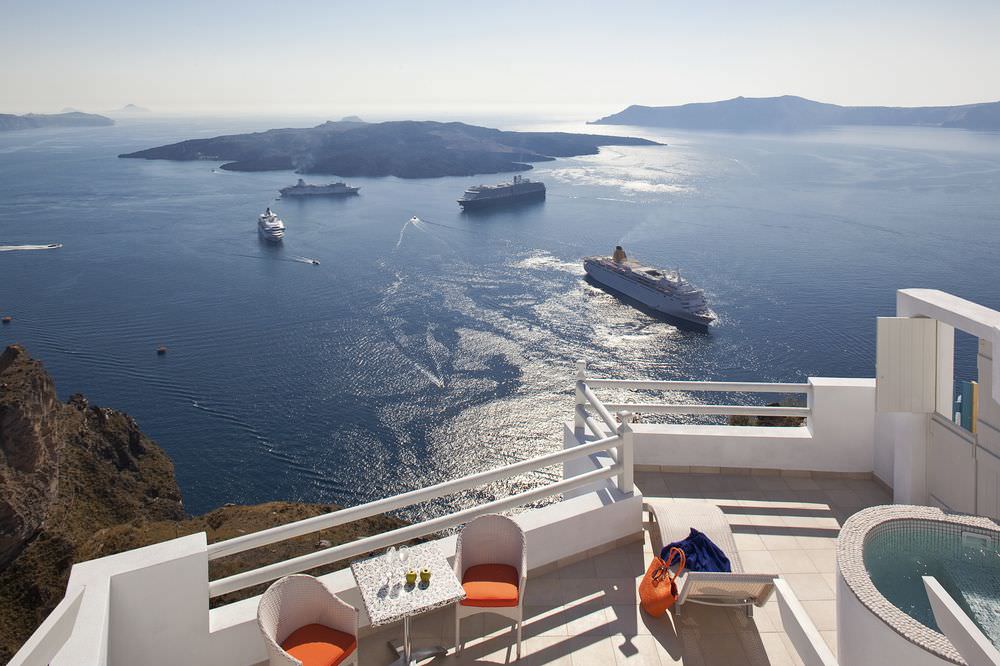 Adamant Suites