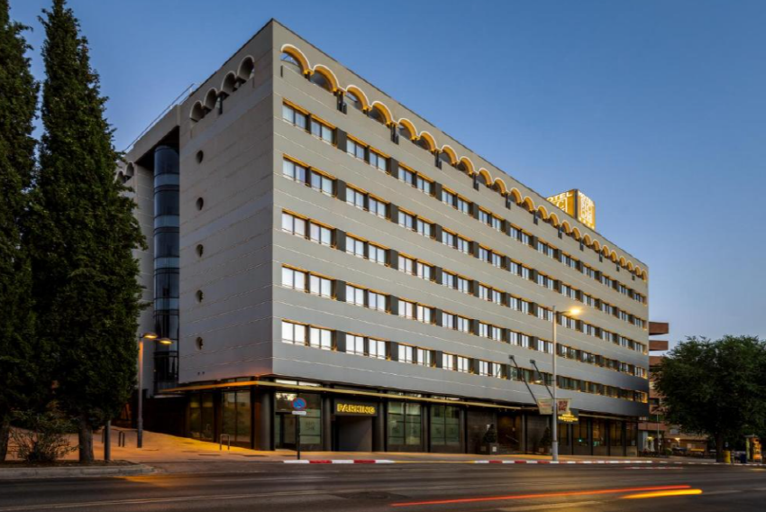 Granada Center