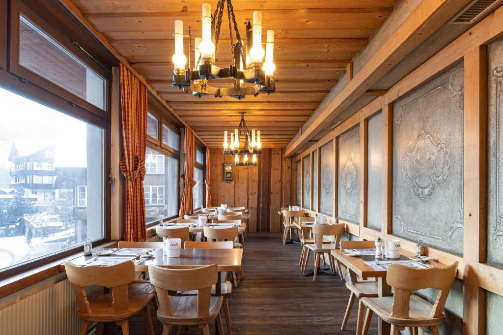 Jungfrau Lodge Swiss Mountain Hotel
