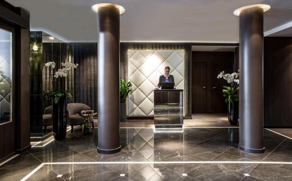 Le Parisis Paris Tour Eiffel