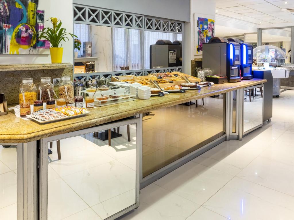 Nice Riviera Hotel ＆ Spa