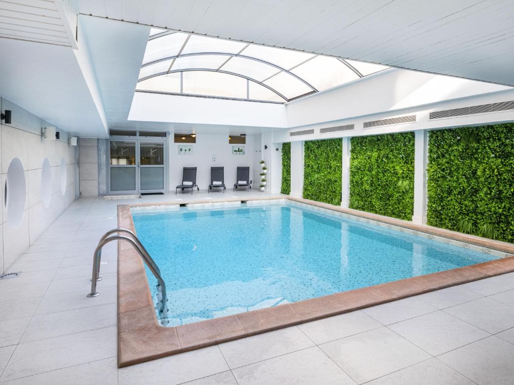 Nice Riviera Hotel ＆ Spa