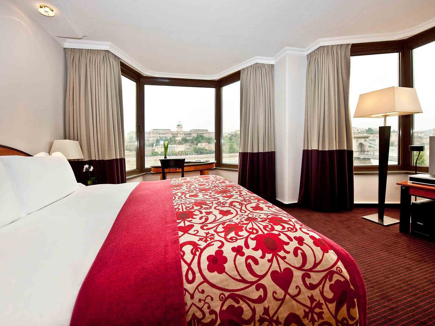 Sofitel Budapest Chain Bridge